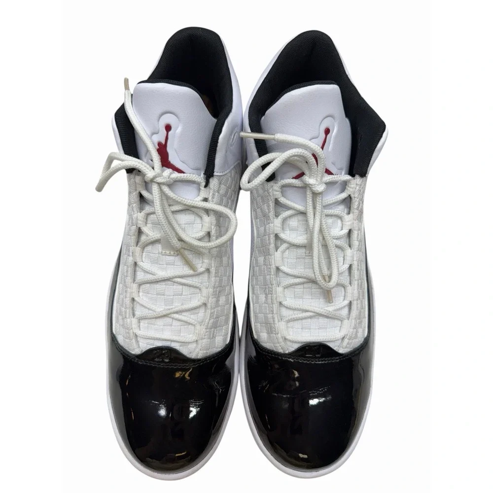 Air Jordan Max Aura 2‎ White Black Retro Sneaker Shoe CK6636-102 Men's Size 13